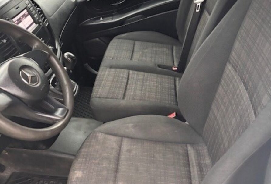 Mercedes Vito 111