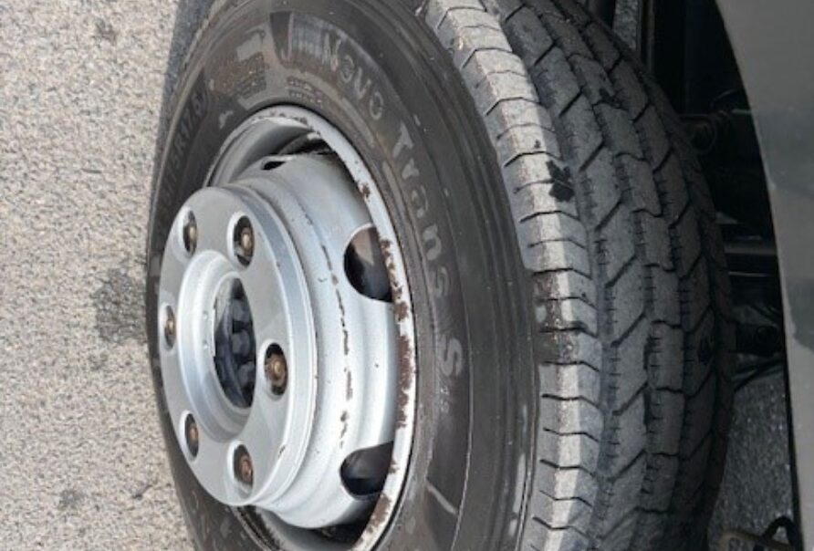 Mercedes Atego   918