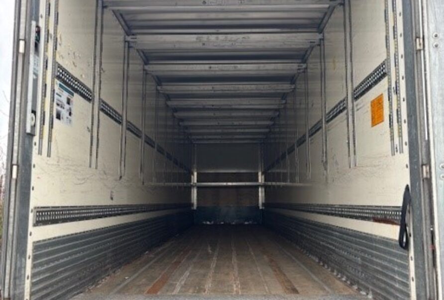 Freuhauf   Boxtrailer   2M95