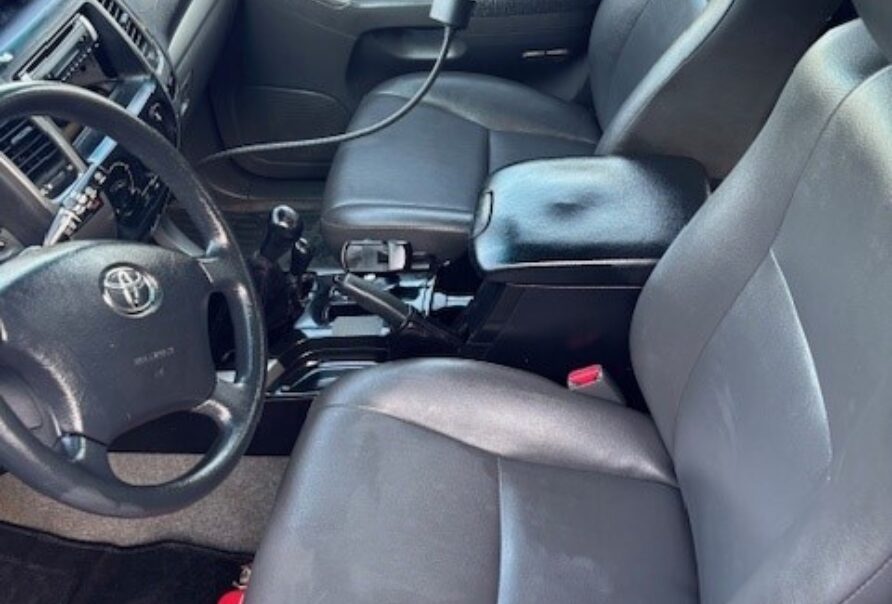 Toyota Landcruiser   4X4