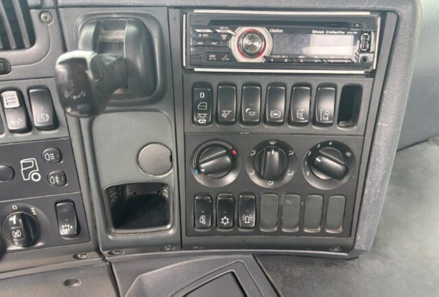 Scania P 370