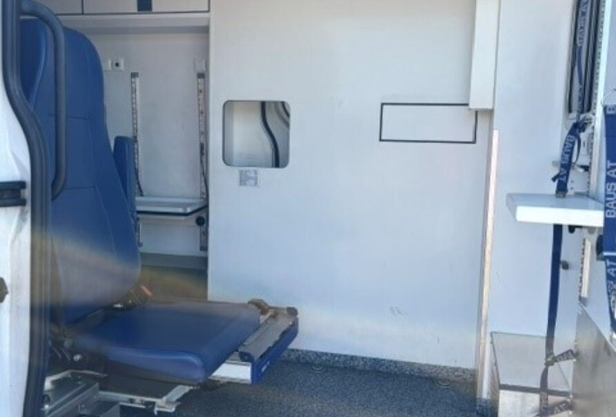Renault Master Ambulance