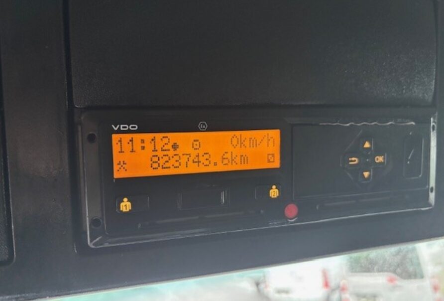 Mercedes Actros  1843