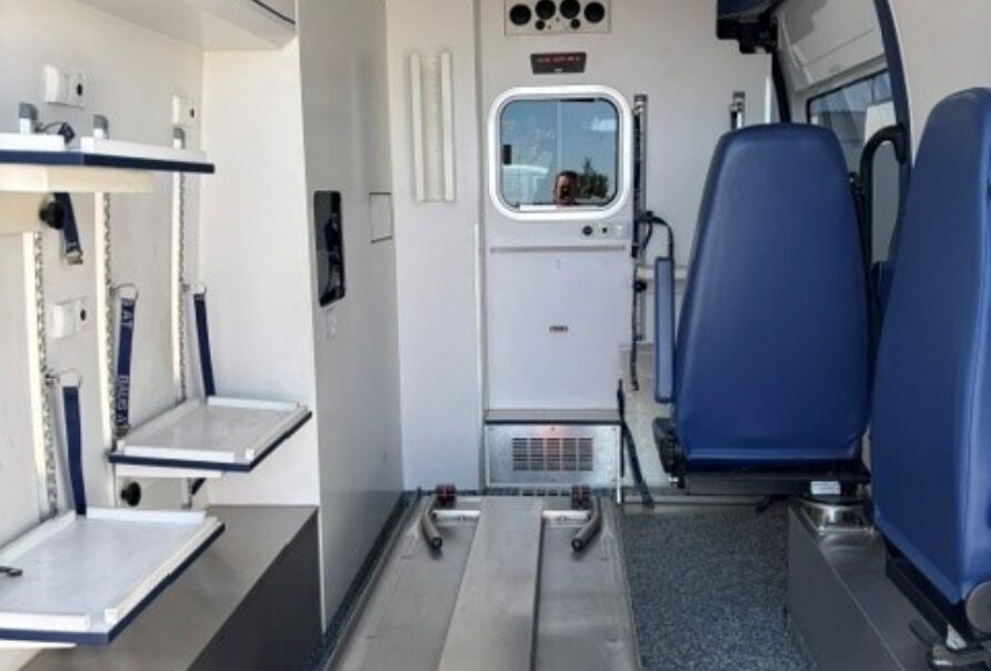Renault Master Ambulance