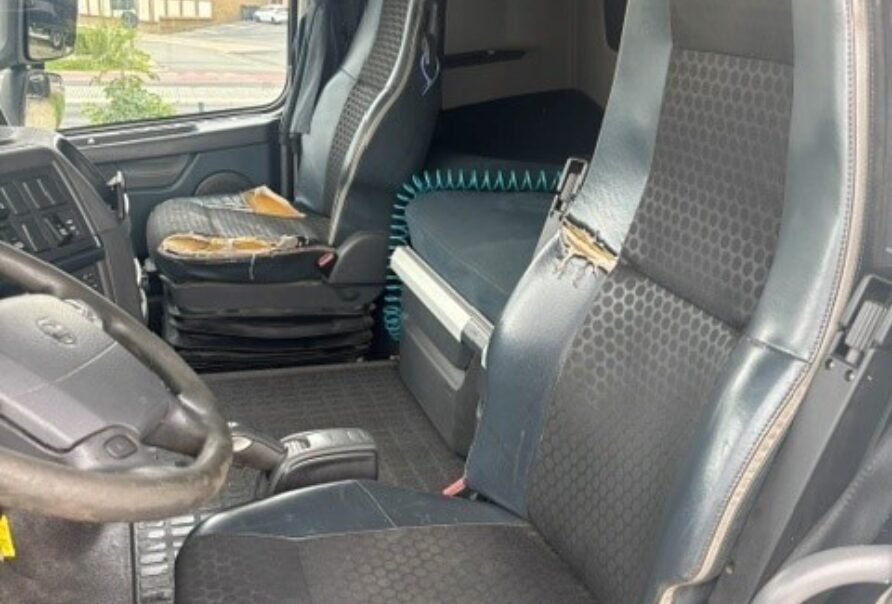 VOLVO FH 460 GLOBE   RETARDER