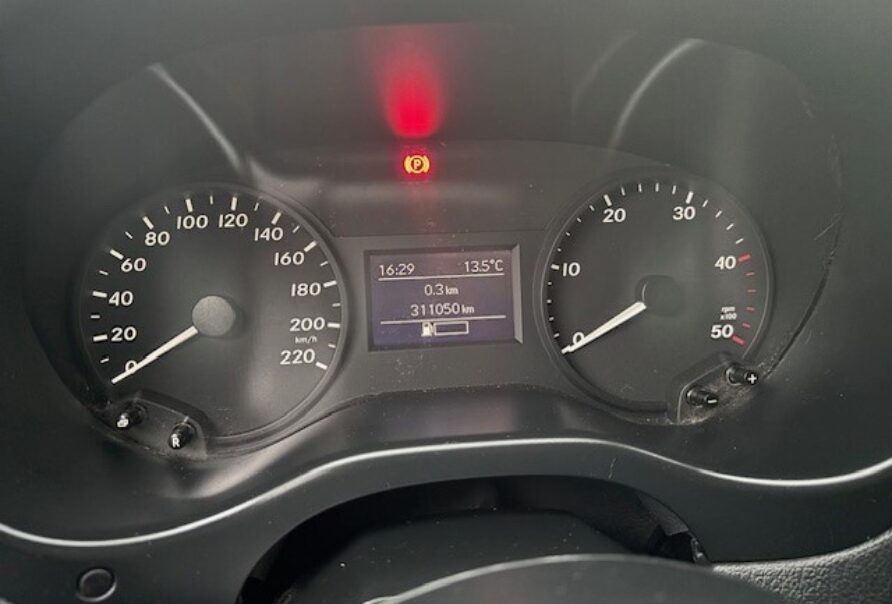Mercedes Vito 111
