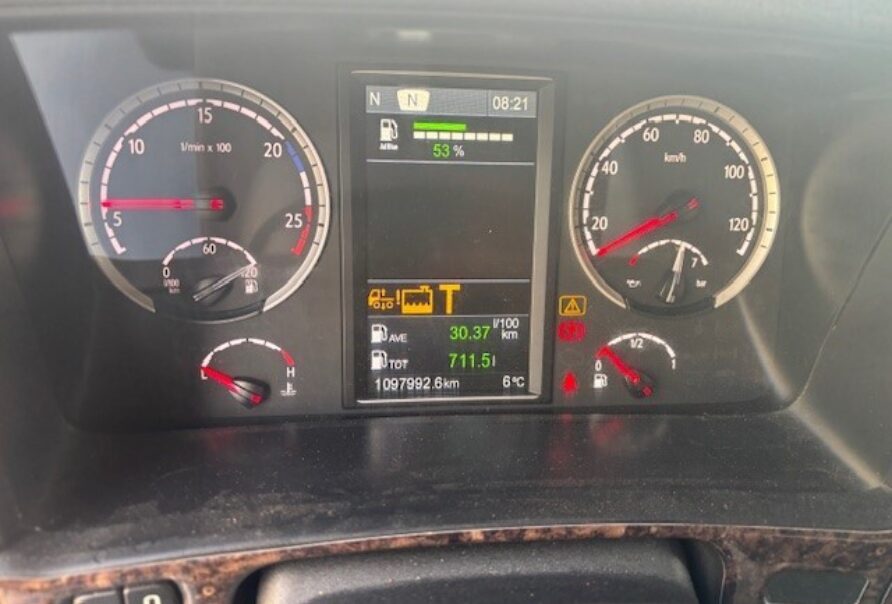 Scania R 450 HIGHLINE    ADR