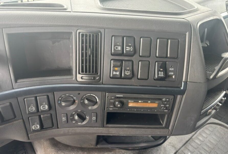 VOLVO FH 460 GLOBE   RETARDER
