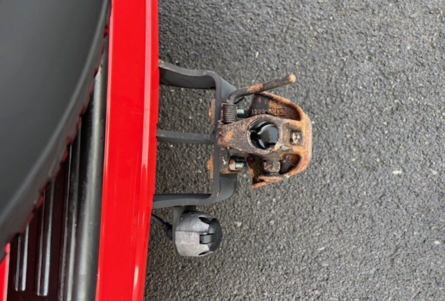 Toyota Landcruiser   4X4