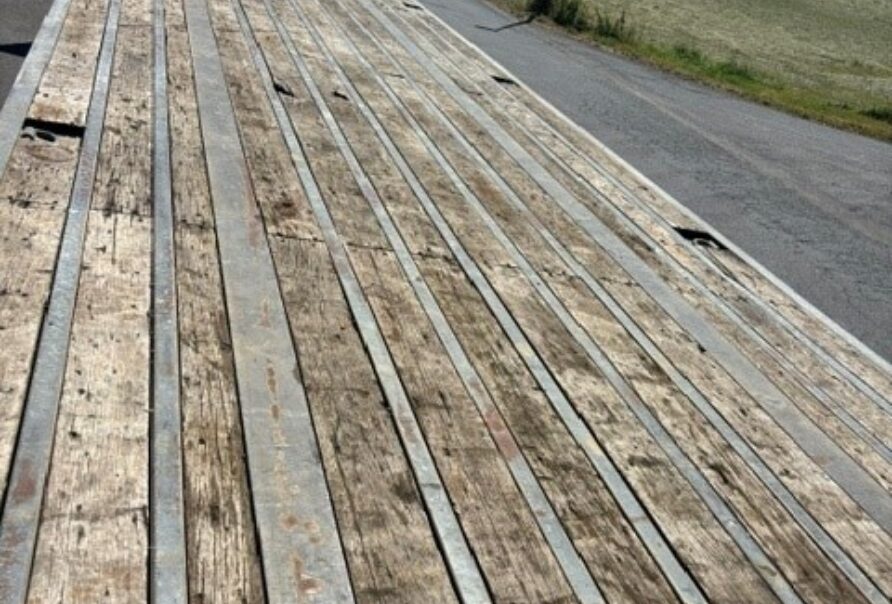 Trailor platte oplegger
