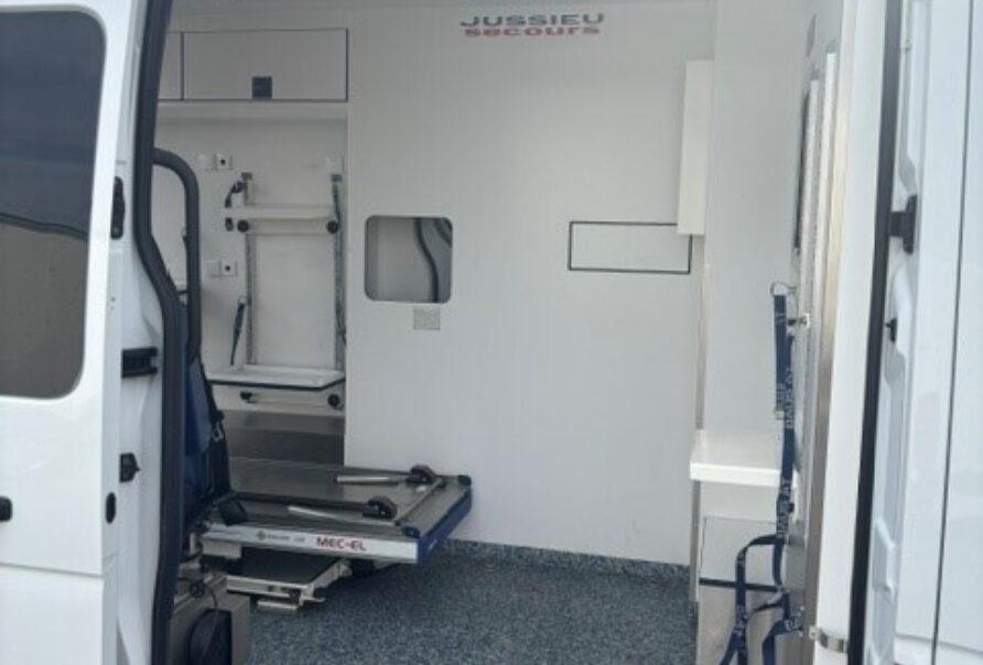 Renault Master Ambulance