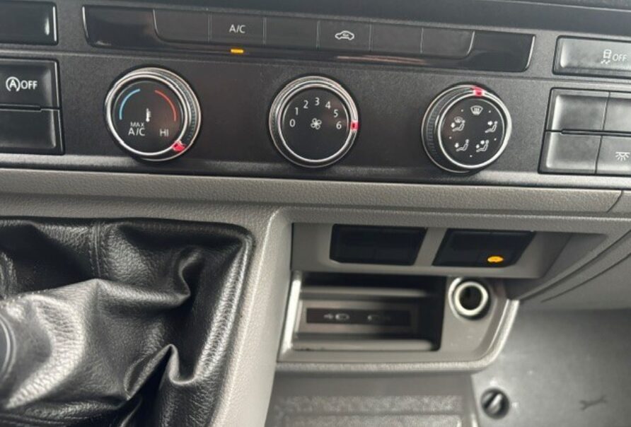 VW Crafter  Meubelbak  Laadbrug