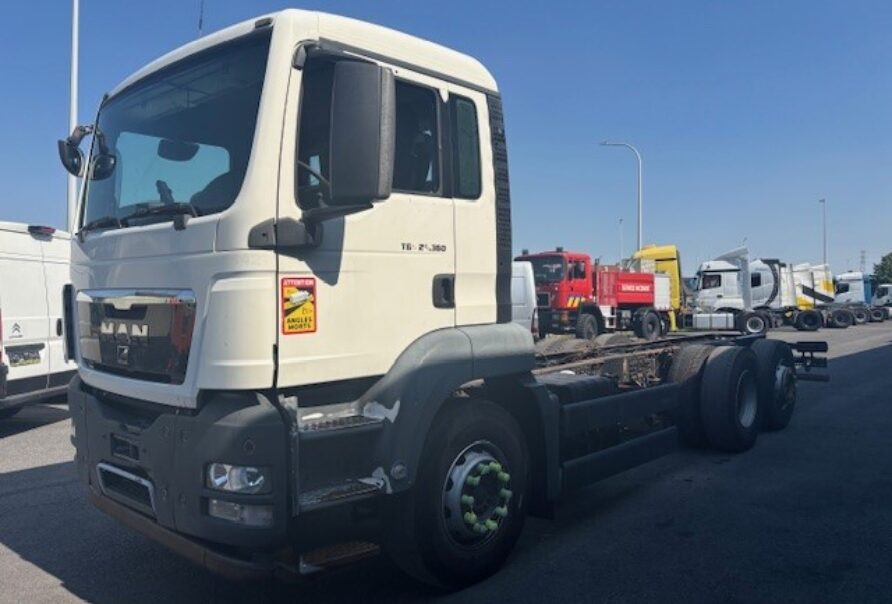 MAN TGS  26.360  6x2  CHASSIS