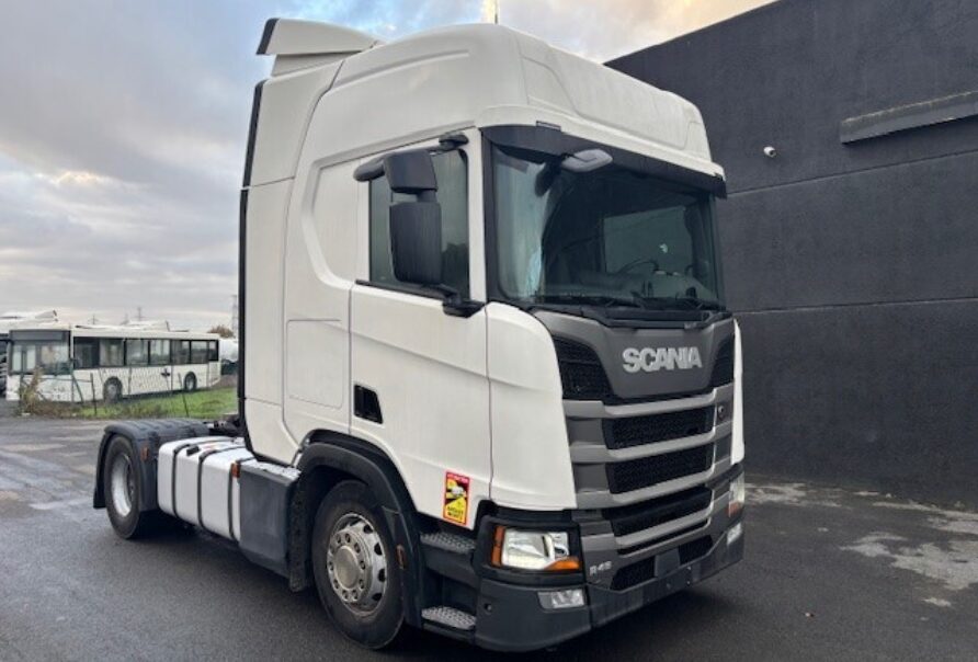 SCANIA R 450     4 PIECES FOR SALE