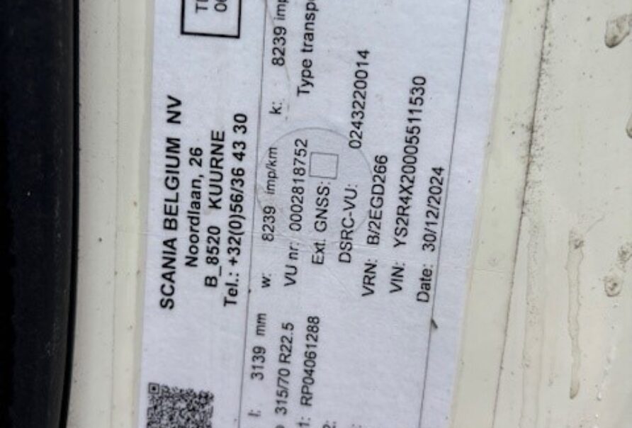 SCANIA R 450     4 PIECES FOR SALE