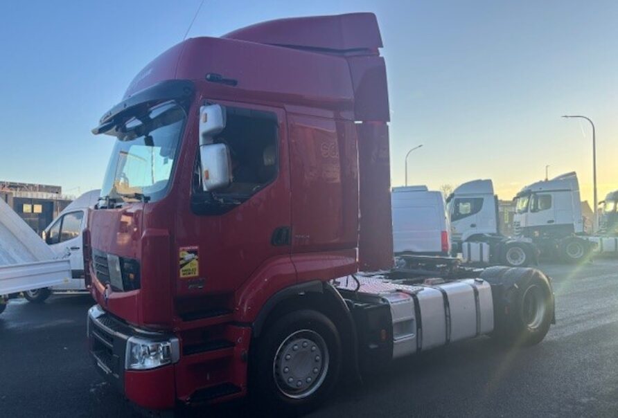 Renault Premium  460