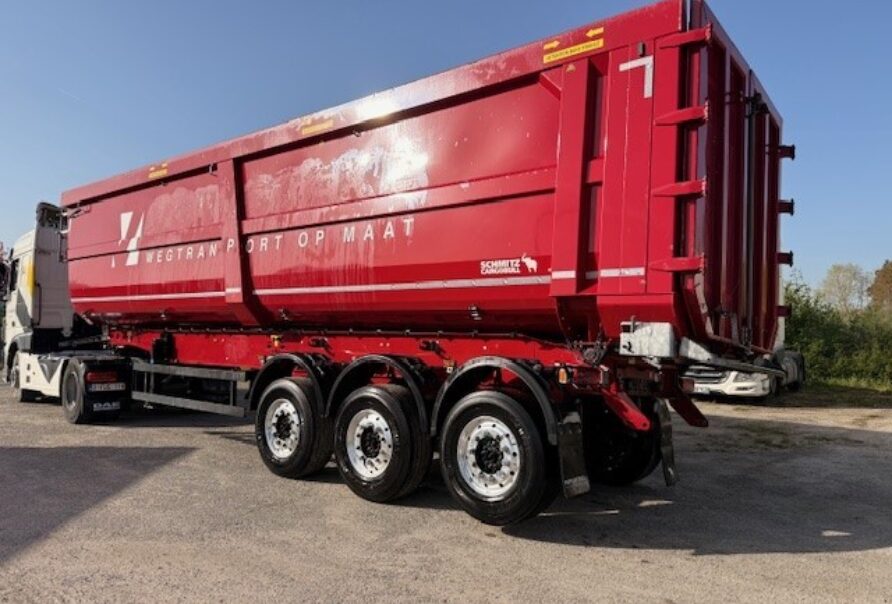 Schmitz Cargobull Damaged
