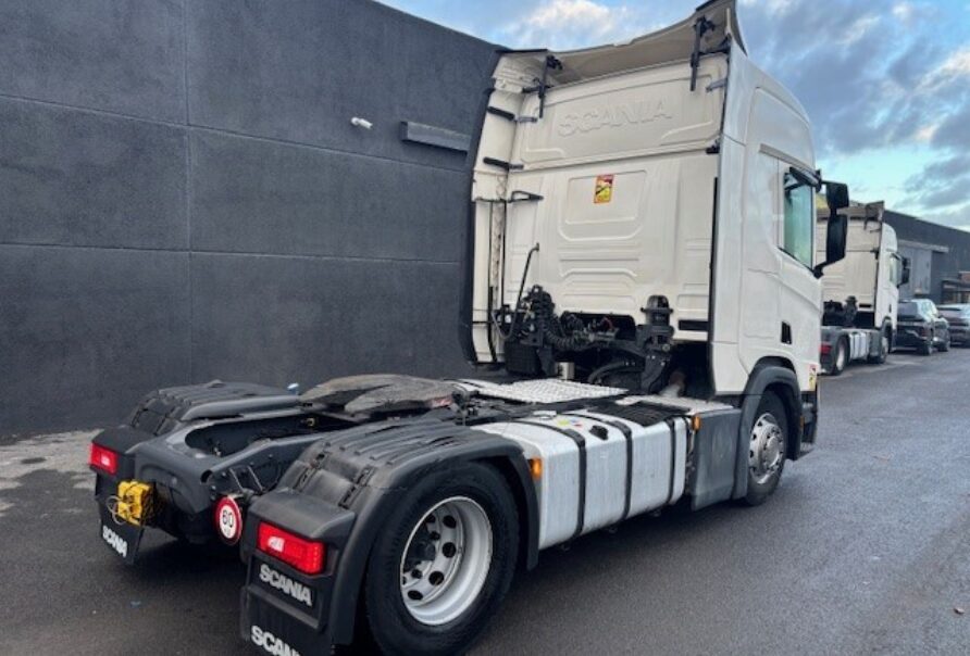 SCANIA R 450     4 PIECES FOR SALE