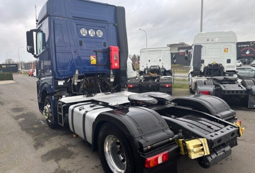 Mercedes Actros 1843  ADR