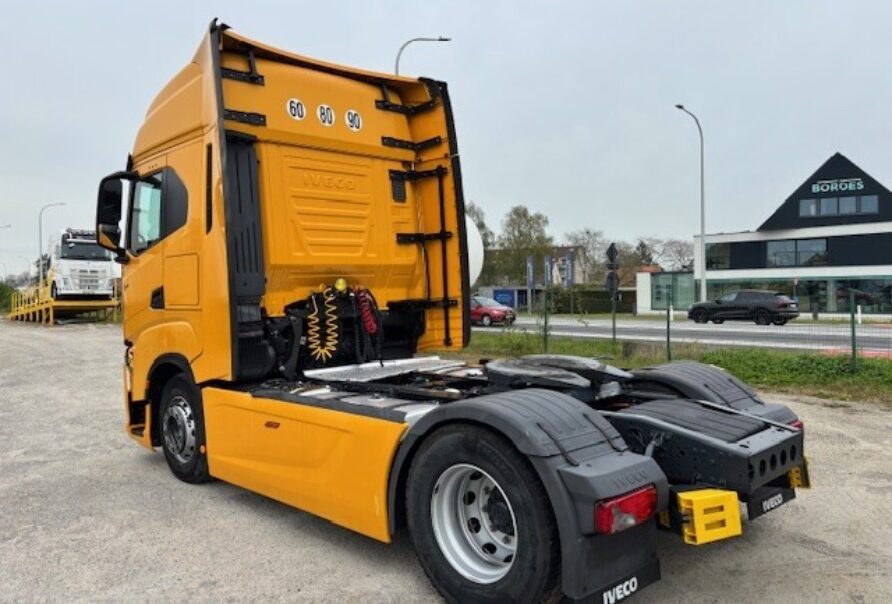 IVECO S WAY  510