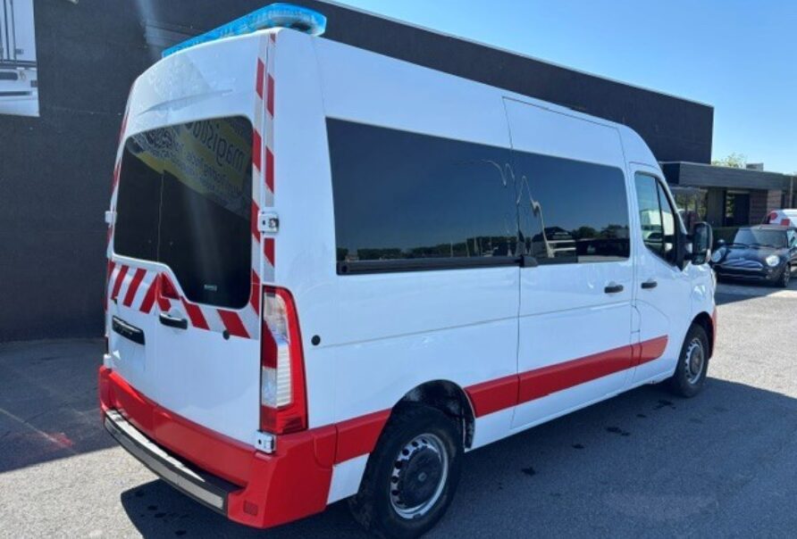 Renault Master Ambulance