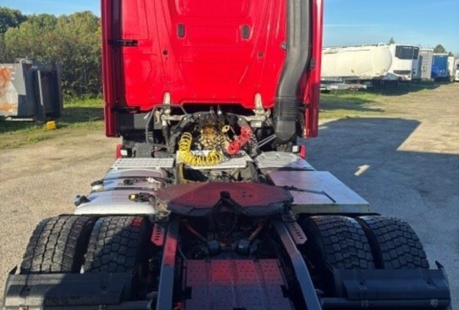 Mercedes Actros   1948  GIGASPACE