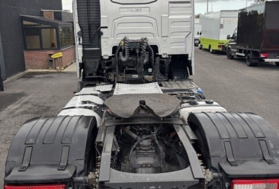 VOLVO FH  460  GLOBE