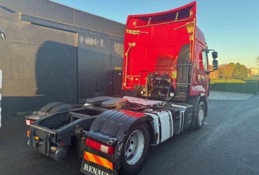 Renault Premium  460