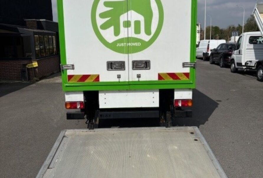 Mercedes Atego   918