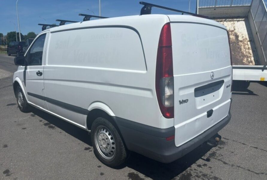 Mercedes Vito  110