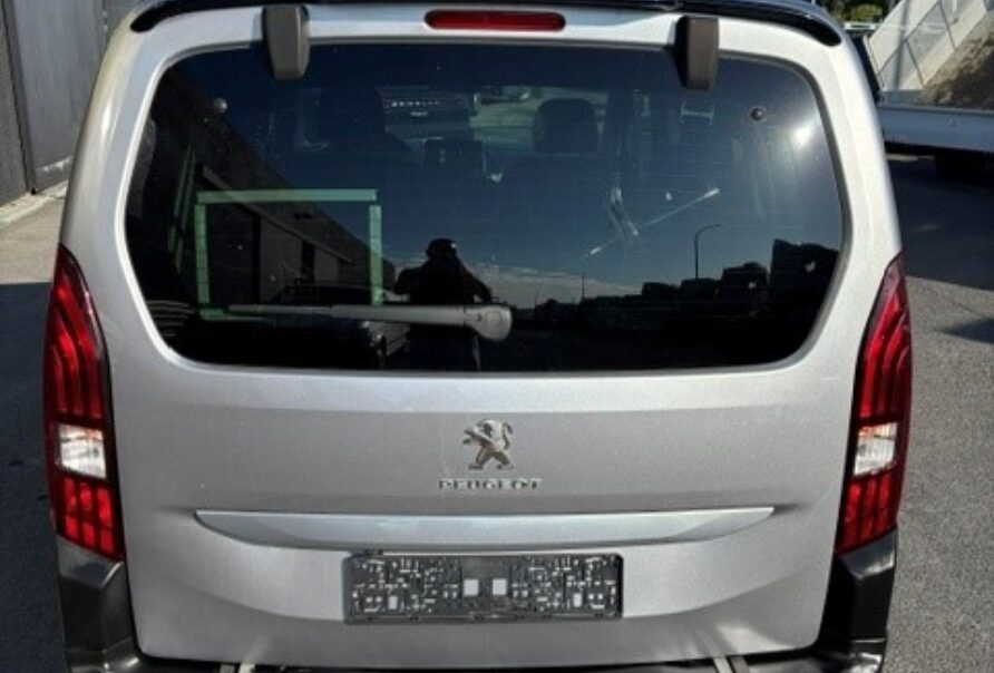 Peugeot Partner   Rolstoelvervoer