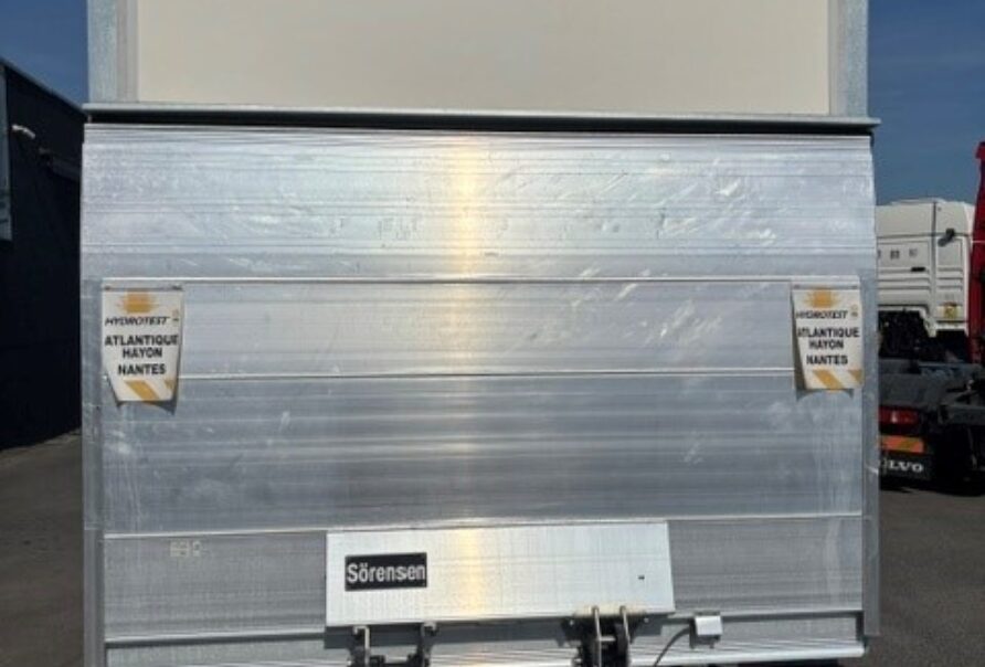 Ford Transit   Meubelbak   Laadbrug