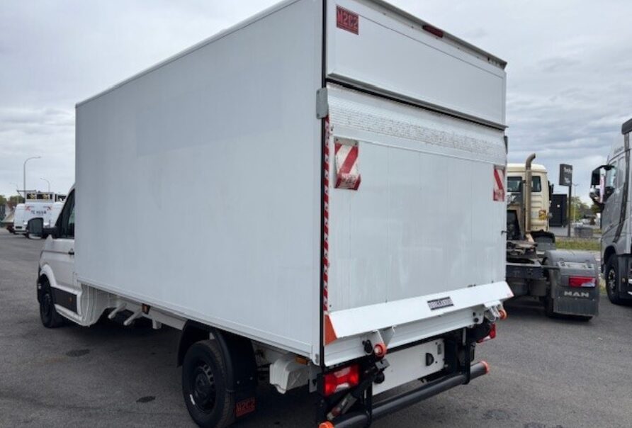 3 X VW CRAFTER     MEUBELBAK   LAADBRUG