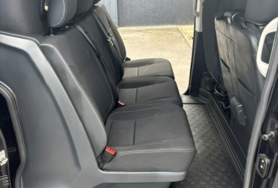 Renault Trafic   Automaat   6 zitplaatsen
