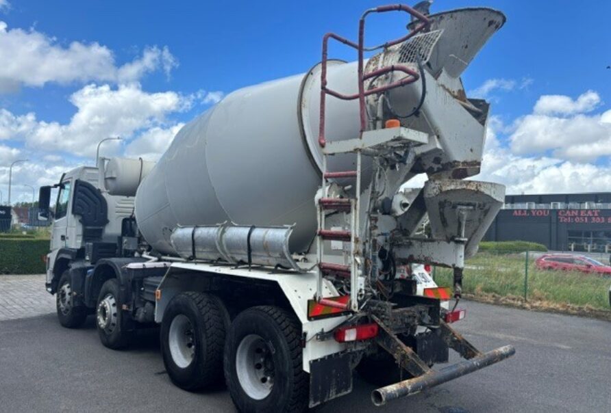 Volvo FM  410   8X4  Betonmixer