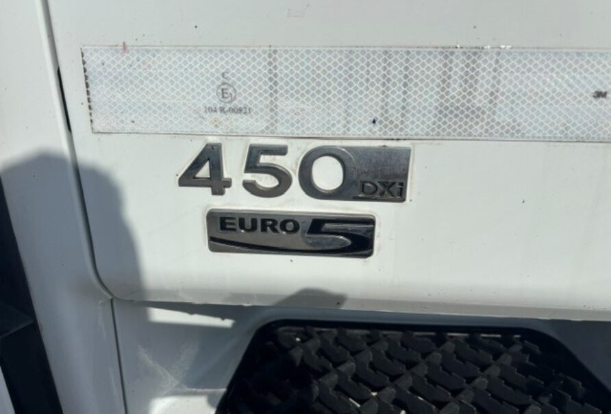 Renault Premium 450