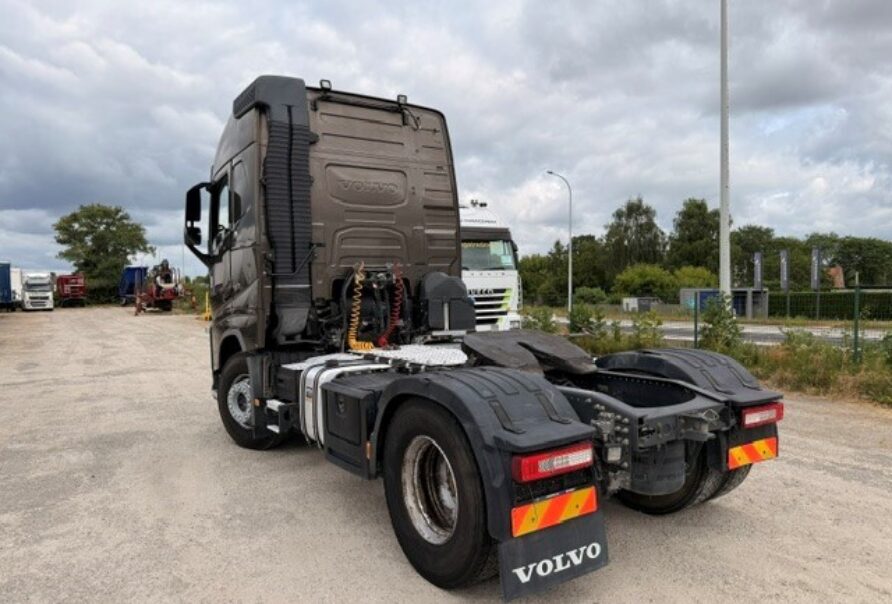 VOLVO FH 460
