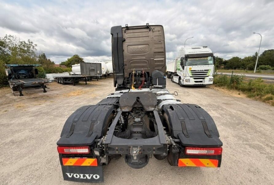 VOLVO FH 460
