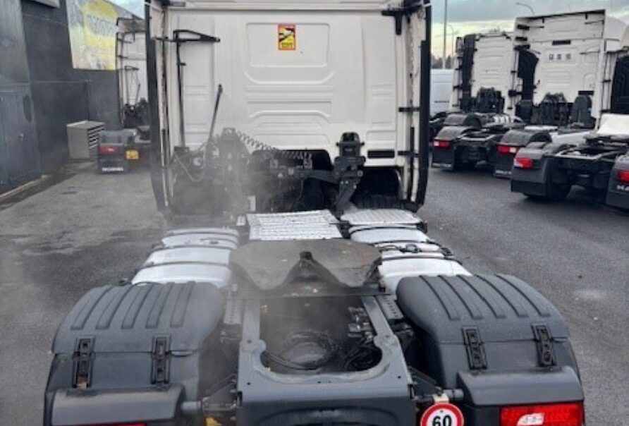 SCANIA R 450     4 PIECES FOR SALE