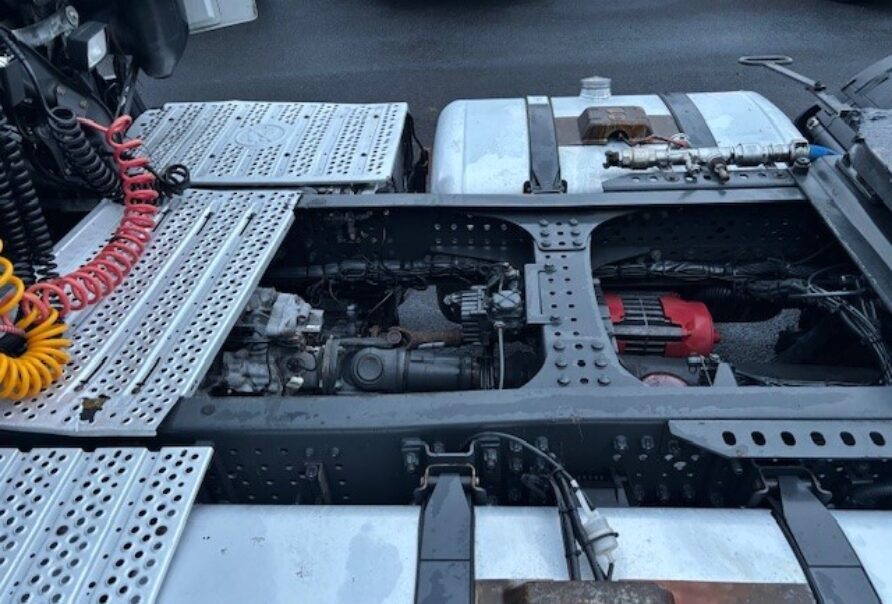 Mercedes Actros   2145