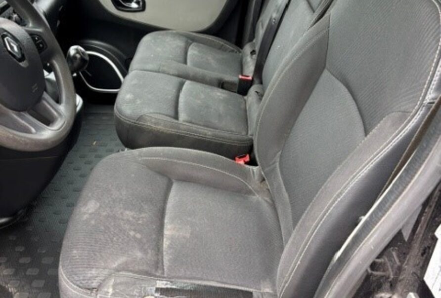 Renault Trafic   145 PK