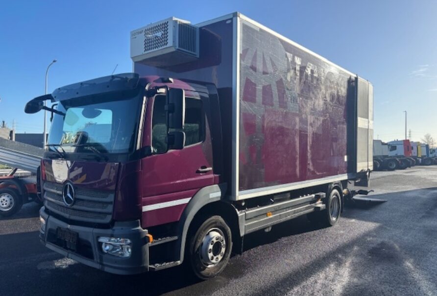 Mercedes Atego  1223