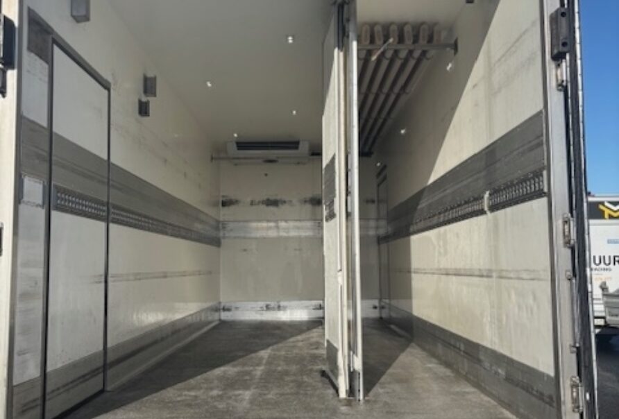 Mercedes Atego  1223