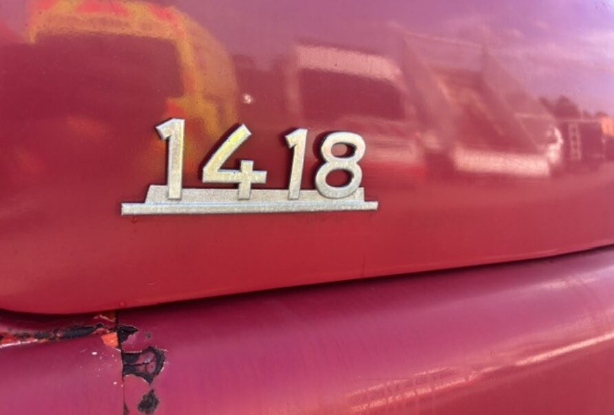 Mercedes 1418