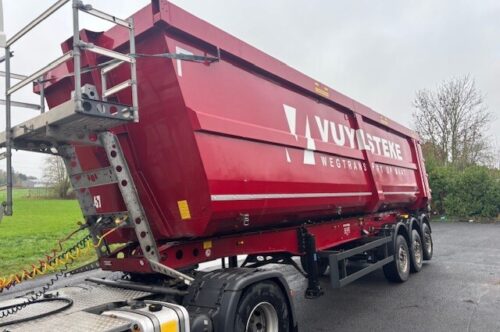 Schmitz Cargobull Damaged