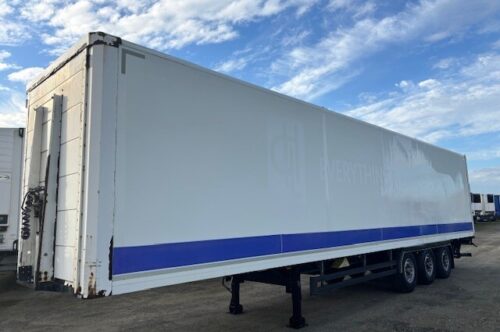 System Trailers gesloten BOX