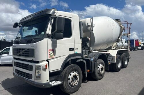 Volvo FM  410   8X4  Betonmixer