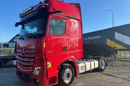 Mercedes Actros   1948  GIGASPACE